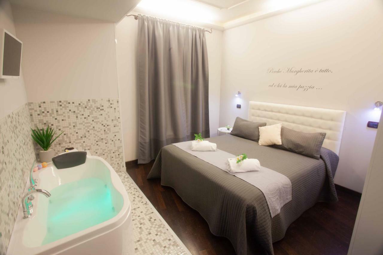 Fior Di Loto Sweetness Hotel Cagliari Ngoại thất bức ảnh